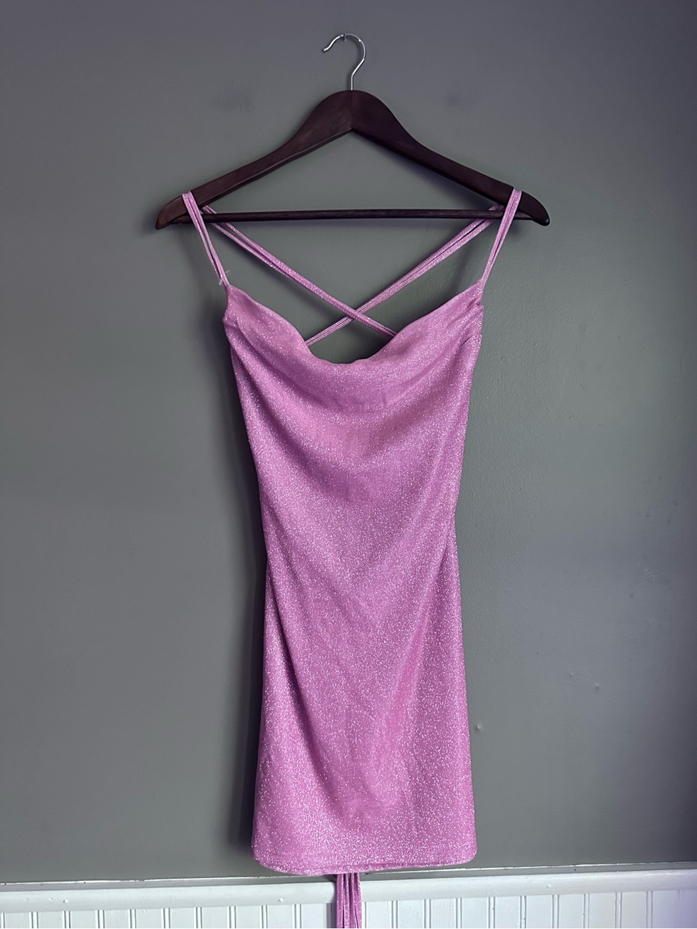 Cider Sparkling Pink Strappy Formal Mini Dress
Size: Small Party Dress